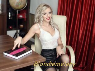 Blondiemelany